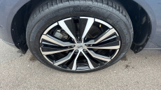 Volvo XC60 2.0 T8 [455] RC PHEV Ultimate Dark 5dr AWD Gtron Estate